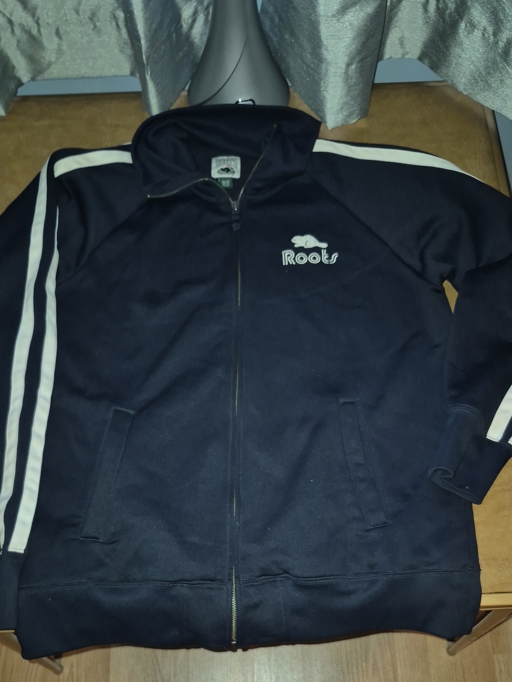 Mens Vintage Style Roots Navy Zip-Up Bomber Jacket with White Stripes..size M